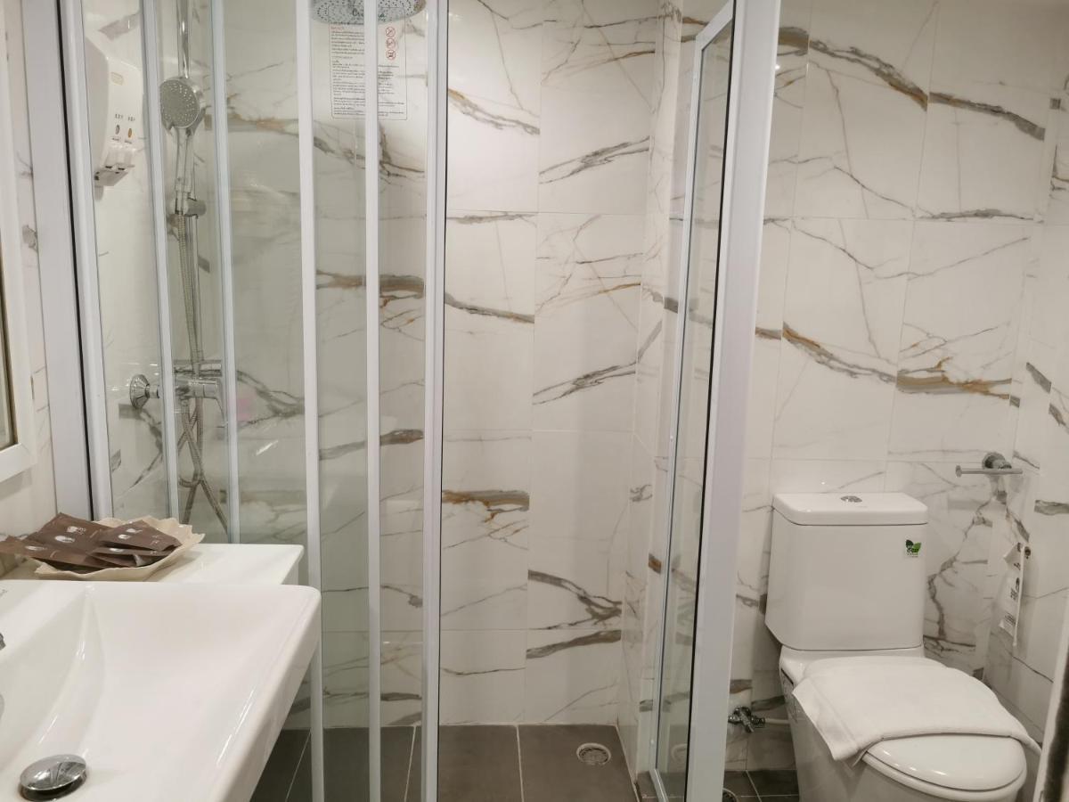 Sakol Hotel Хат Яй Екстериор снимка