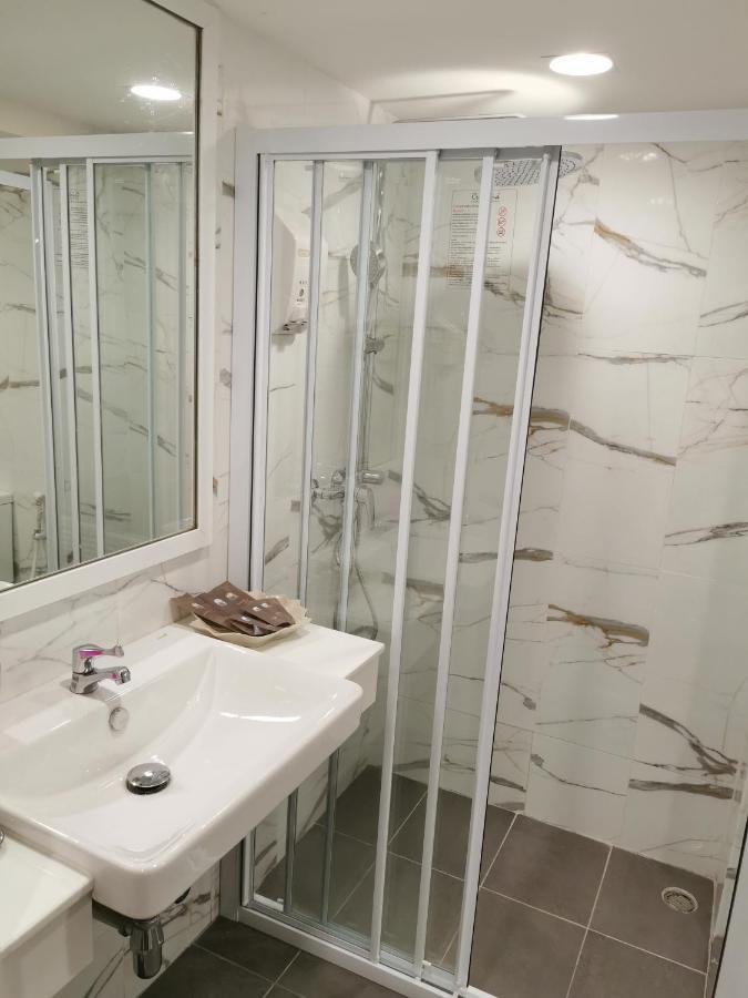 Sakol Hotel Хат Яй Екстериор снимка