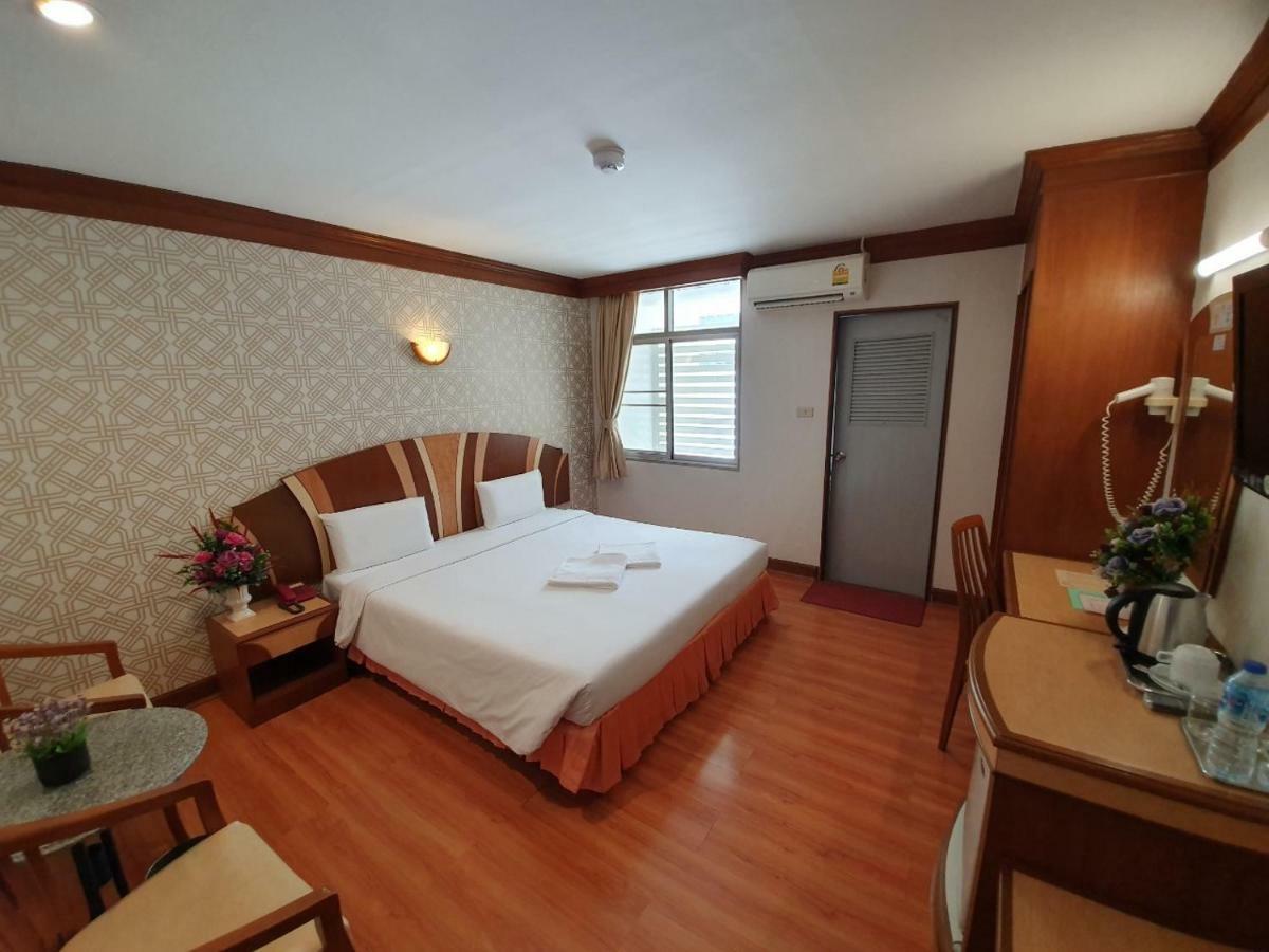 Sakol Hotel Хат Яй Екстериор снимка